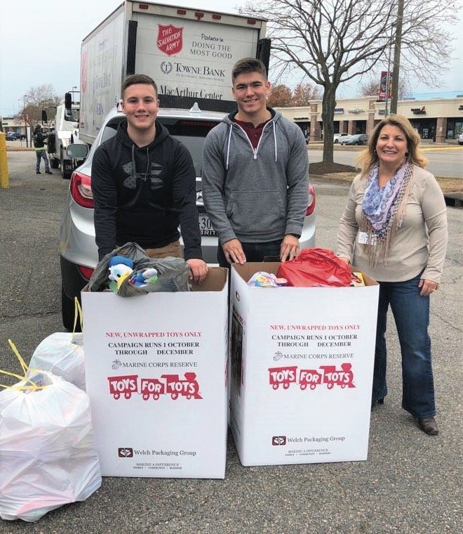Klett Consulting donating