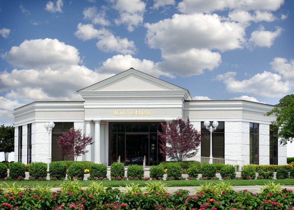 Towne Bank -Churchland building